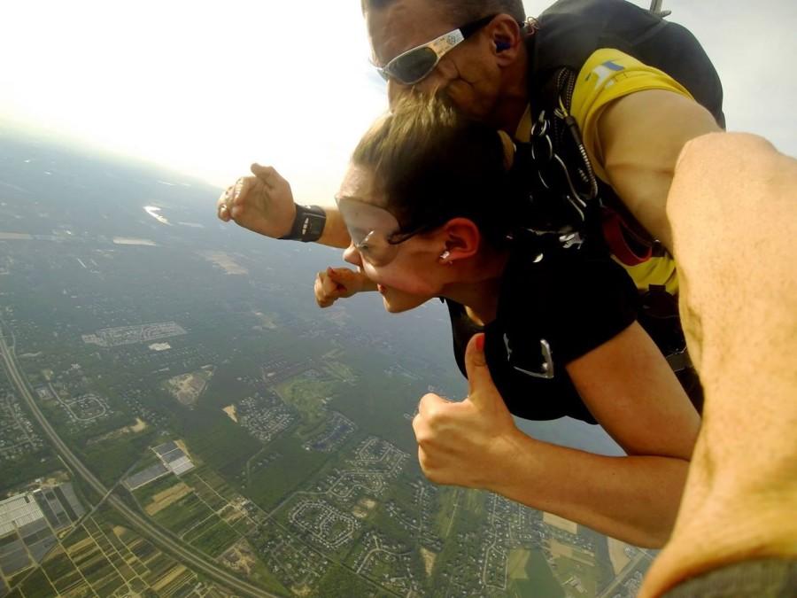 Tips for jumping out of a plane
