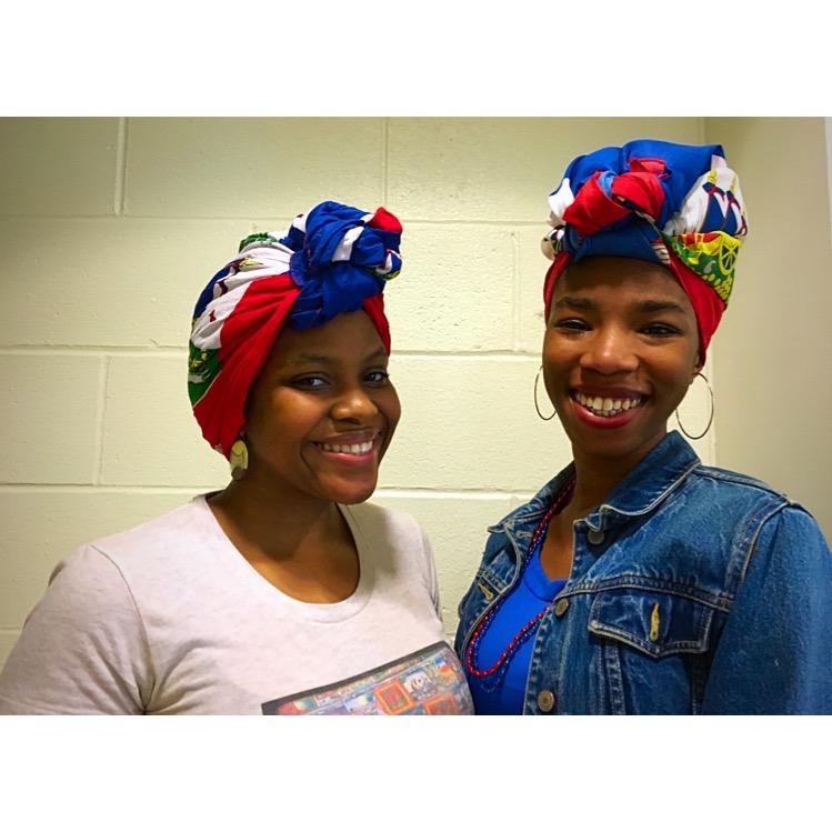 Haitian+Students+Celebrate+Flag+Day+in+Style